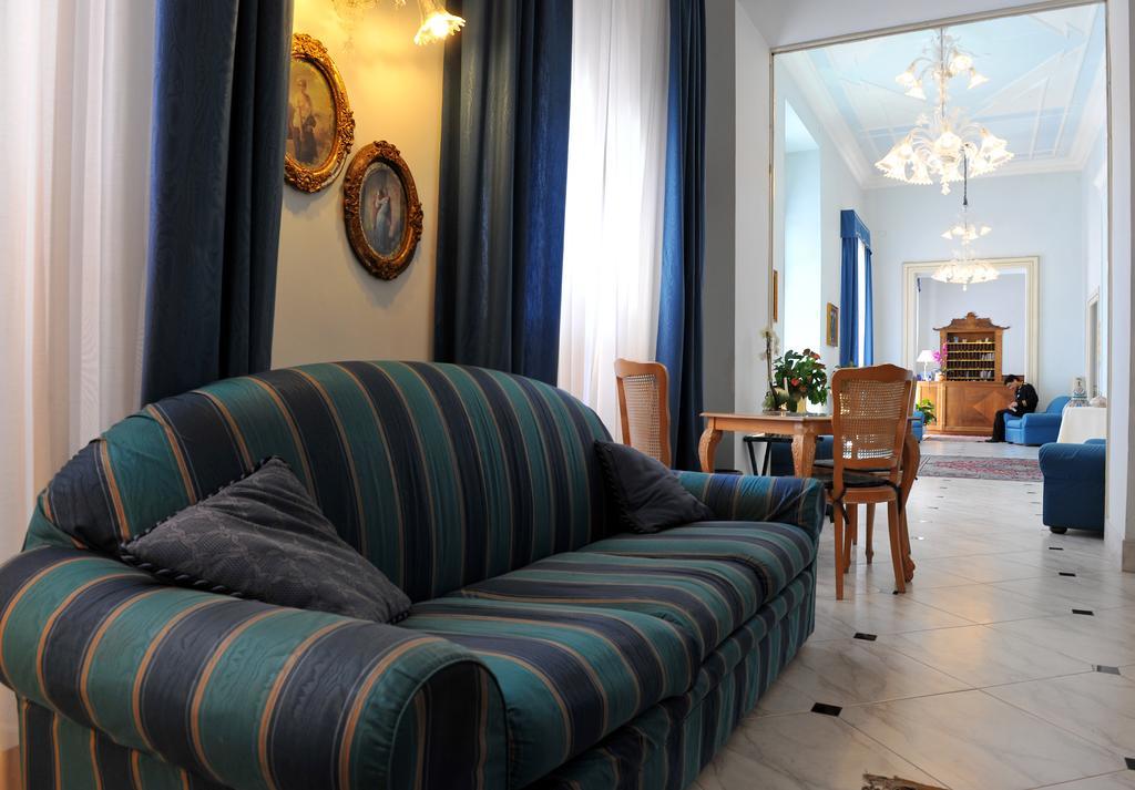Grande Albergo Quattro Stagioni Ριέτι Εξωτερικό φωτογραφία