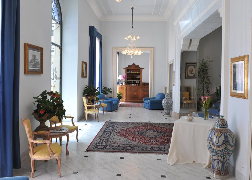 Grande Albergo Quattro Stagioni Ριέτι Εξωτερικό φωτογραφία