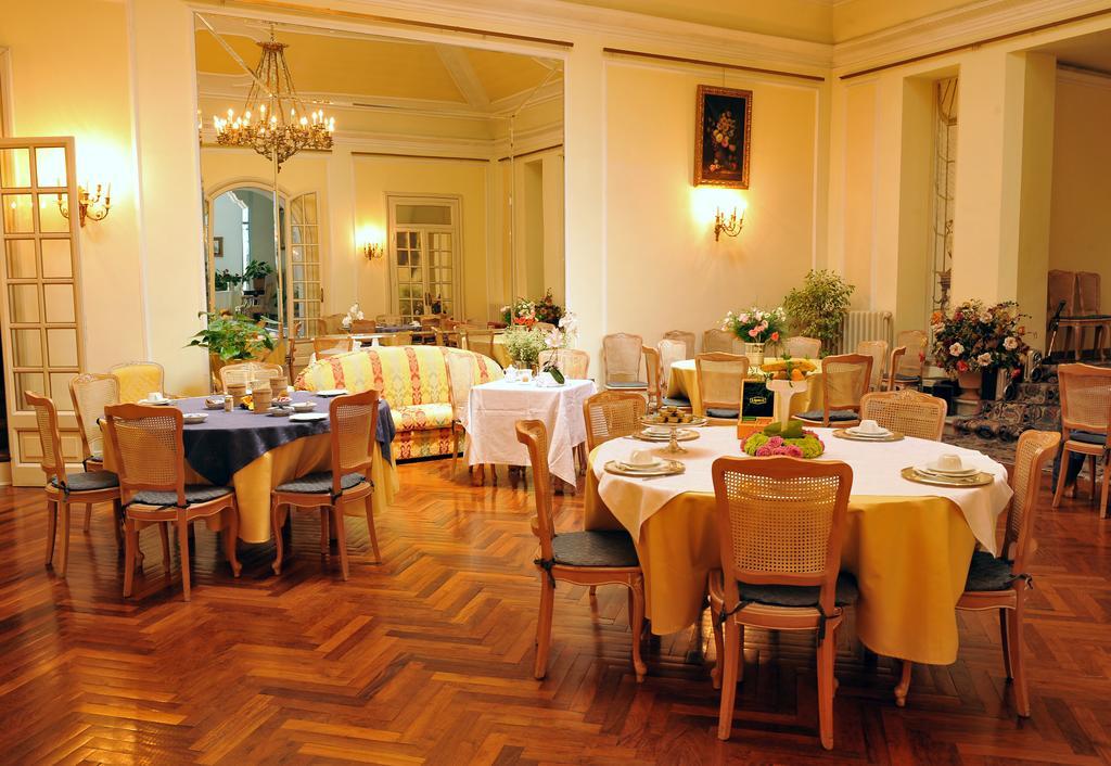 Grande Albergo Quattro Stagioni Ριέτι Εξωτερικό φωτογραφία