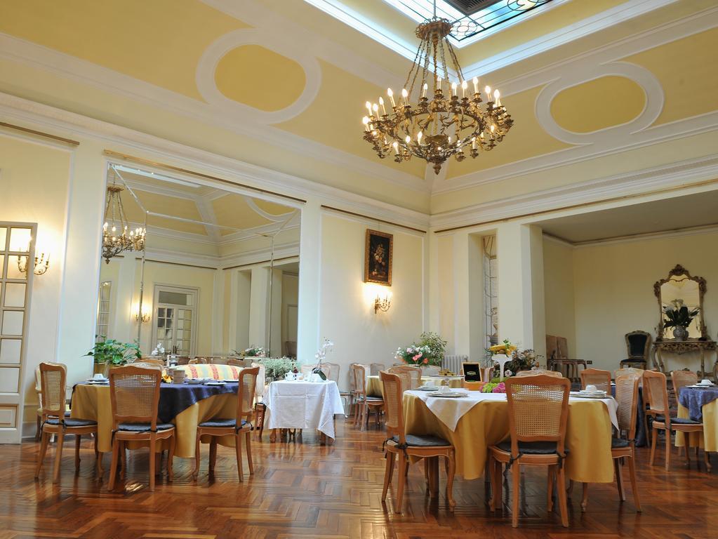Grande Albergo Quattro Stagioni Ριέτι Εξωτερικό φωτογραφία