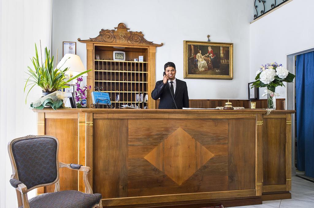Grande Albergo Quattro Stagioni Ριέτι Εξωτερικό φωτογραφία
