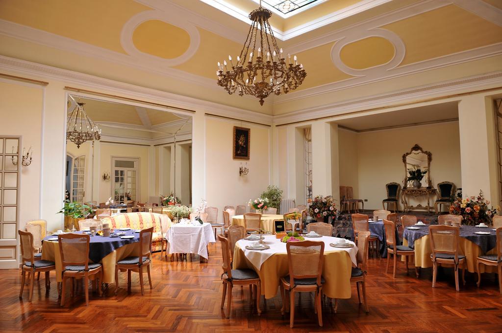 Grande Albergo Quattro Stagioni Ριέτι Εξωτερικό φωτογραφία